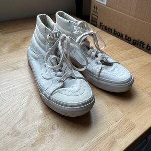 Vans Sk8-Hi Tapered Canvas Shoe
